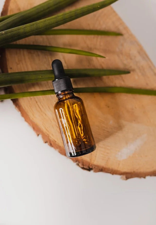 Popular Essential Oils Used in Natural Deodorants